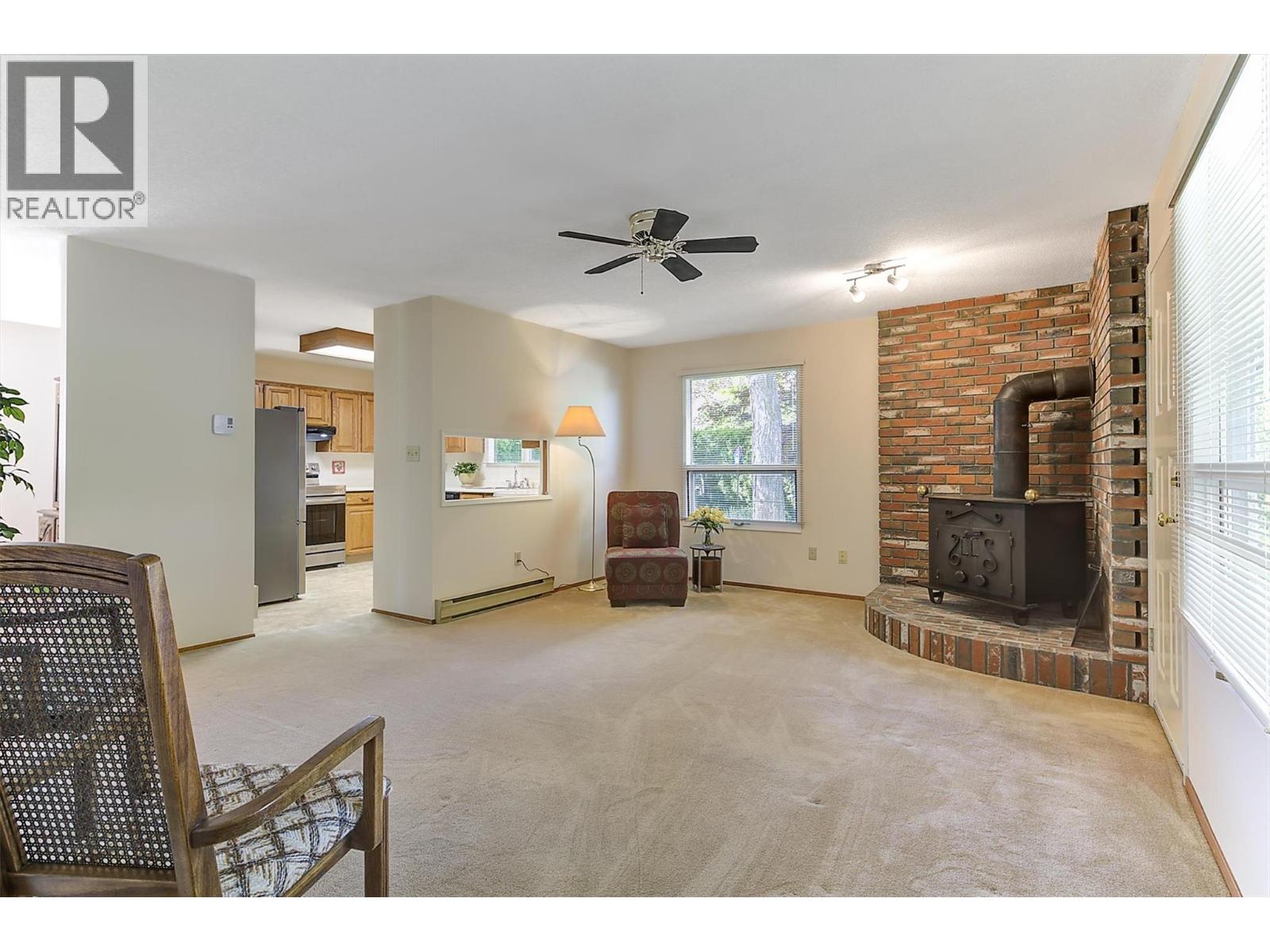 2434 Rhondda Crescent - 10
