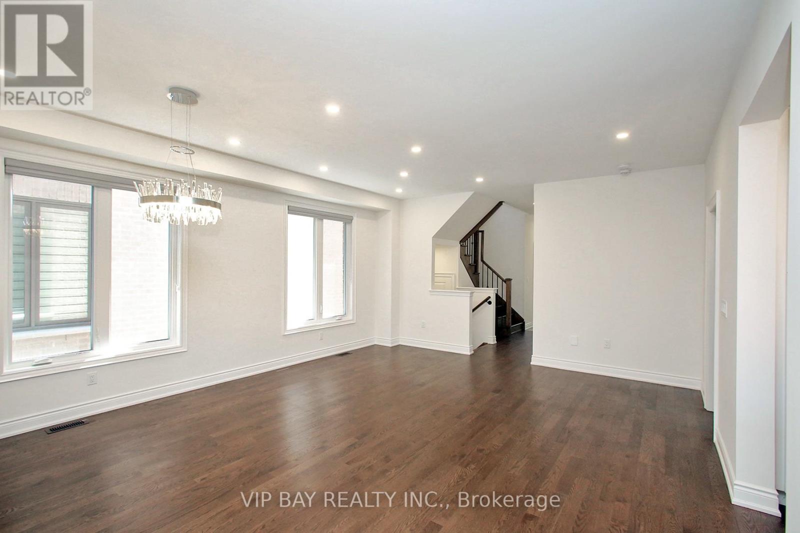 8 TREMOY ROAD - 14