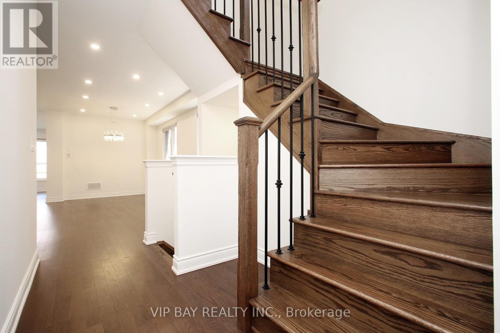 8 TREMOY ROAD - 17