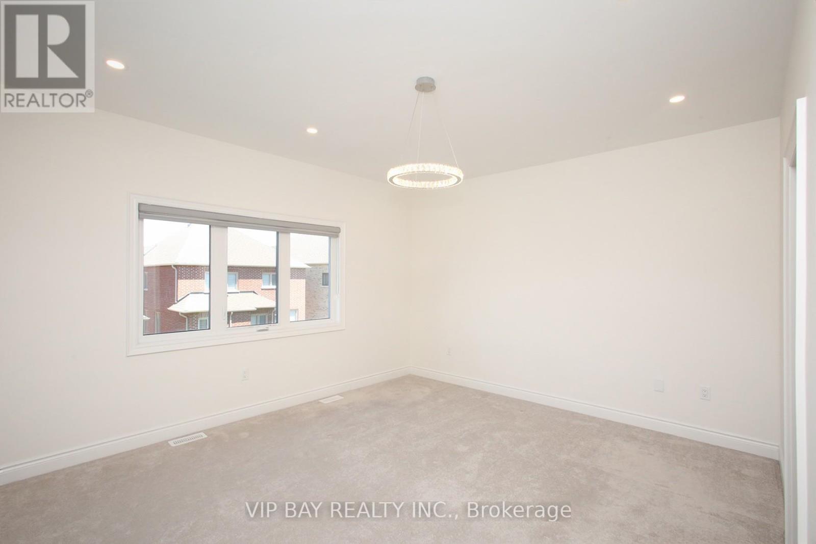 8 TREMOY ROAD - 20