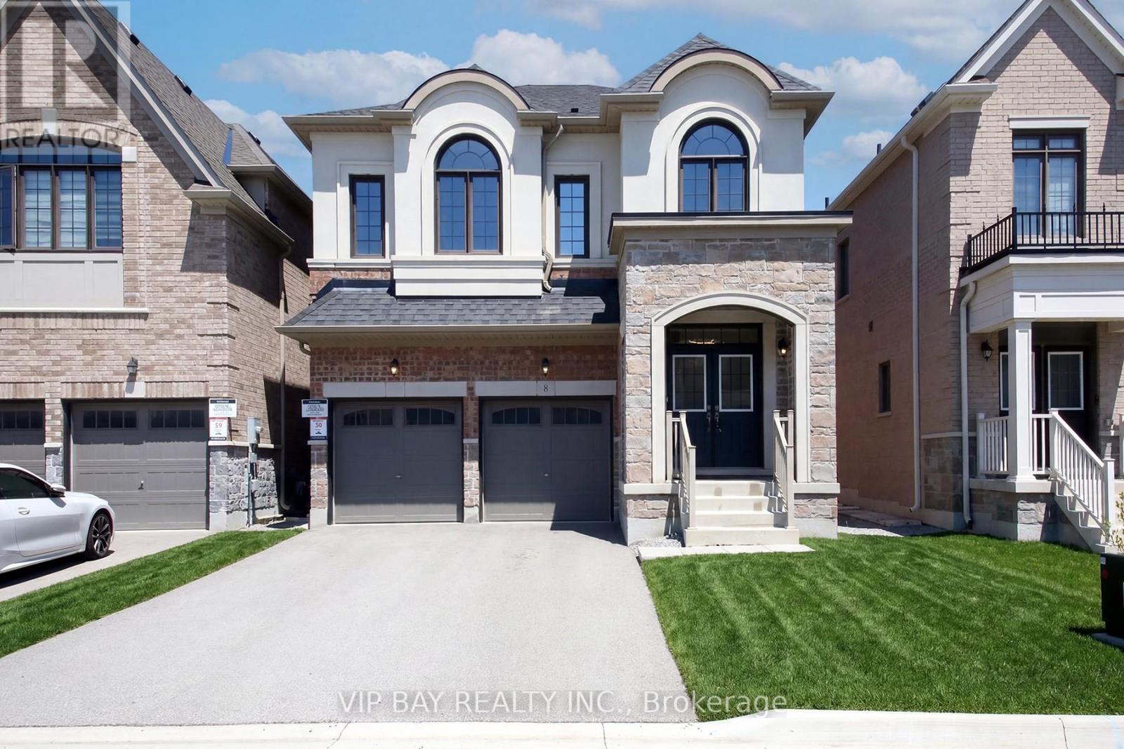 8 TREMOY ROAD - 35