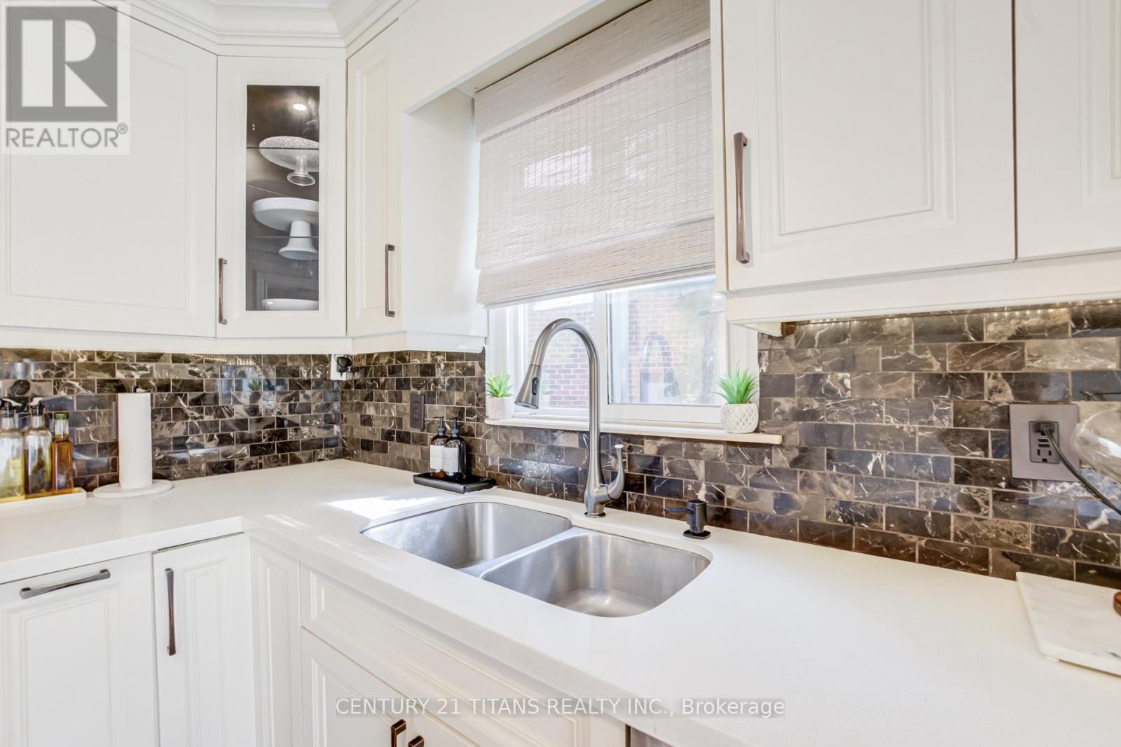 6 BLOSSOM COURT - Image 15