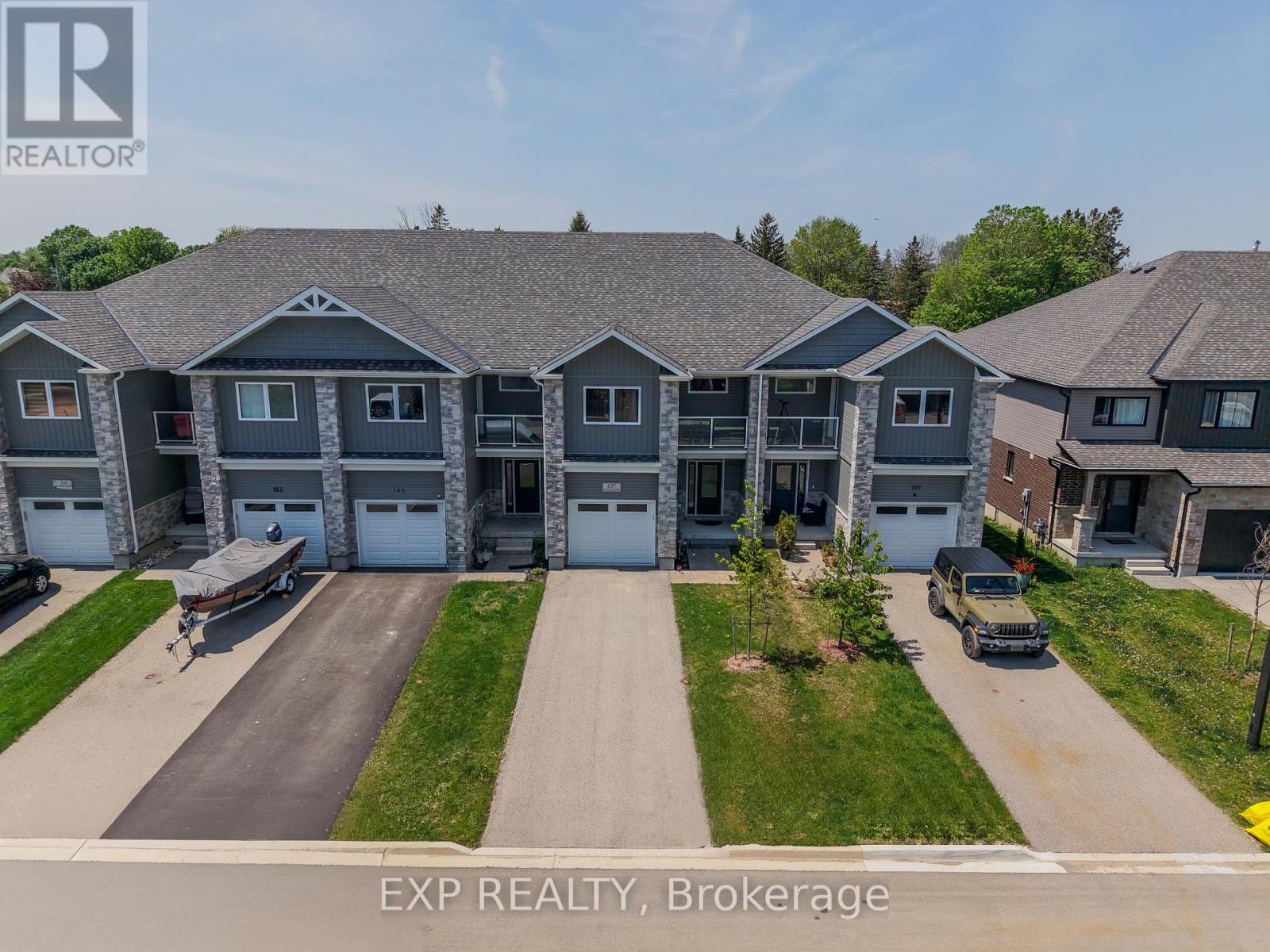 107 STEPHENSON WAY - 36