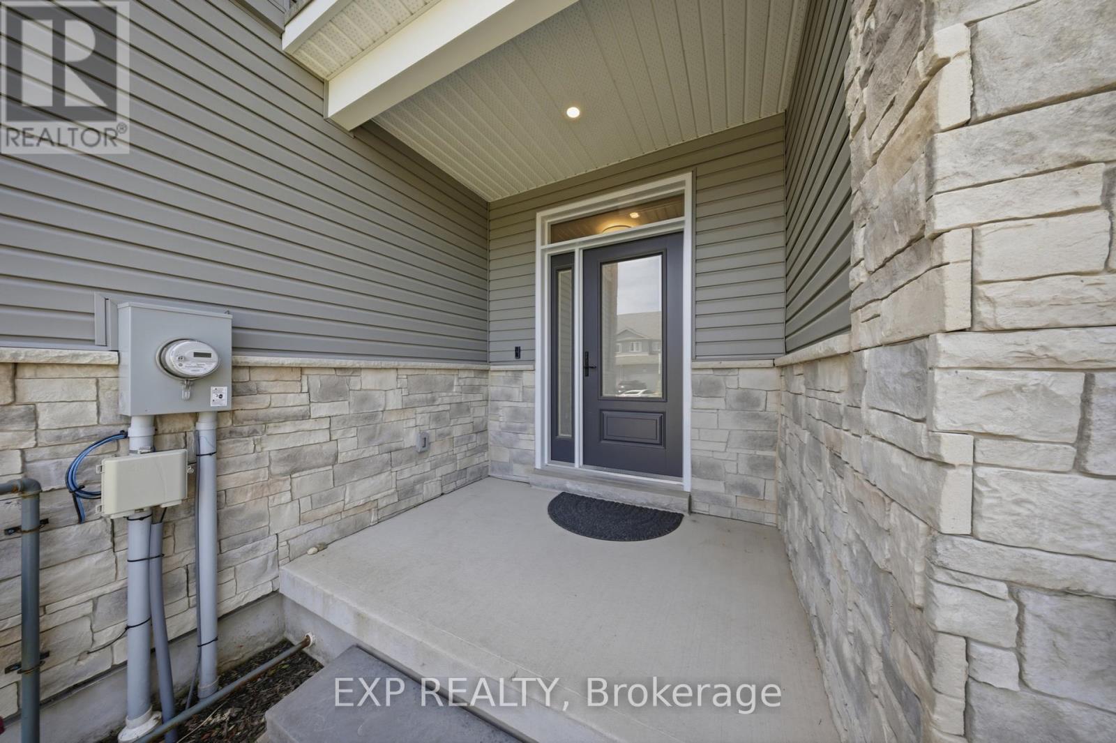107 STEPHENSON WAY - 4