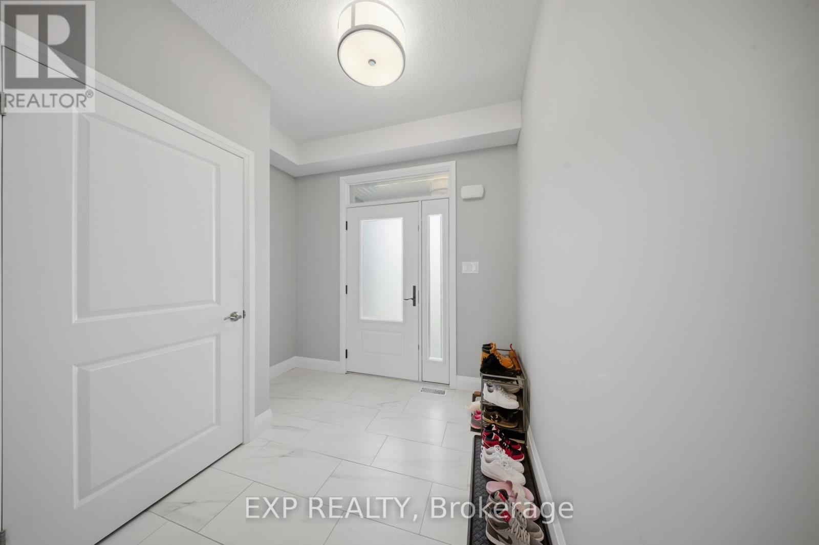 107 STEPHENSON WAY - 5