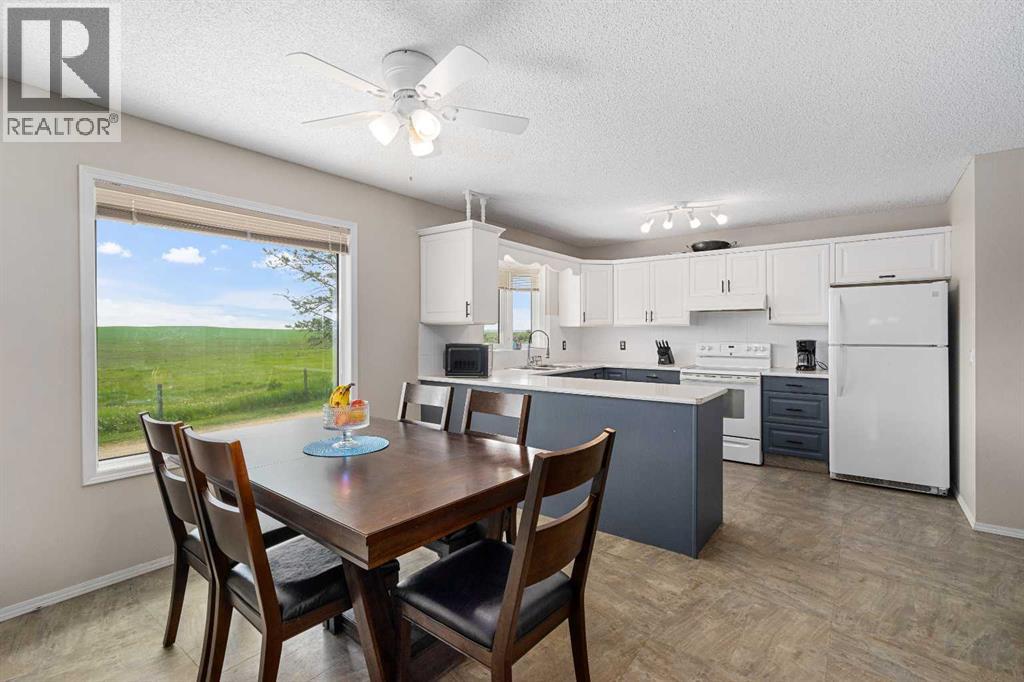 33025 Township Road 290 - 13