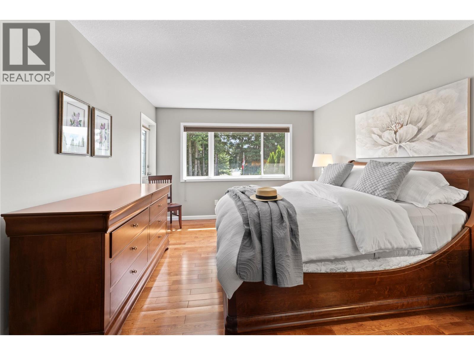 2934 Juniper Crescent - 33