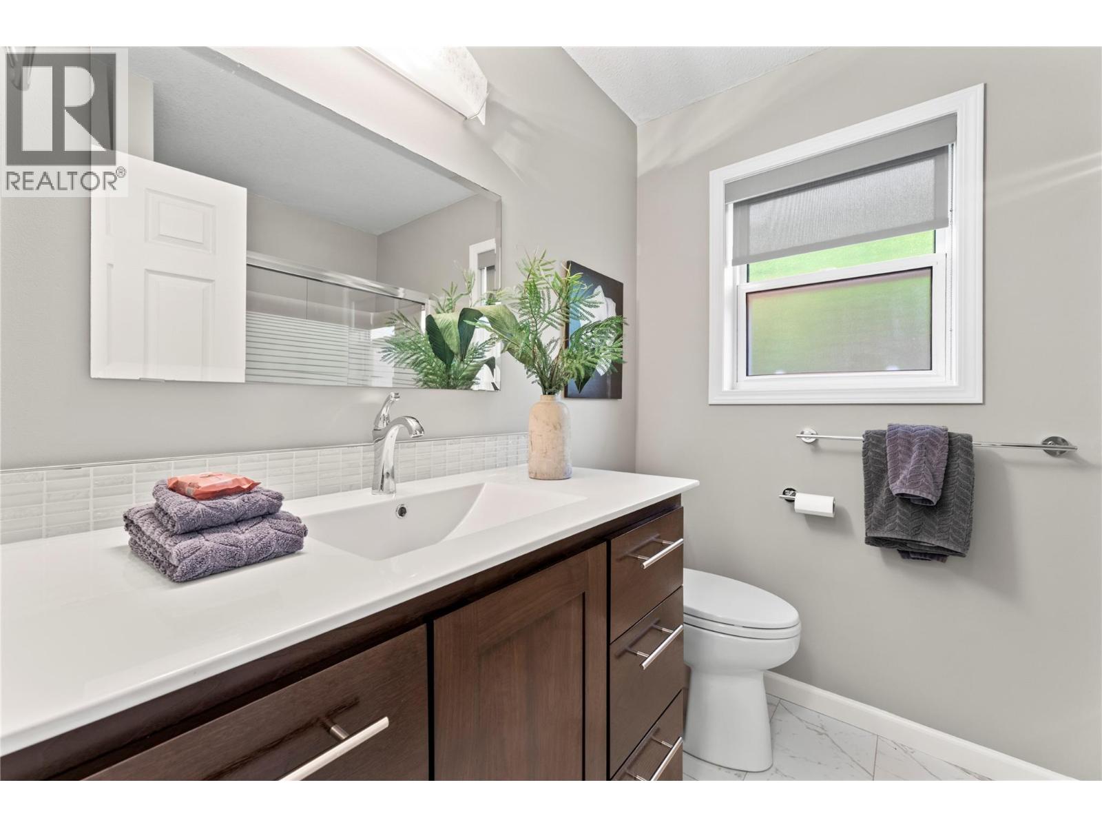 2934 Juniper Crescent - 38