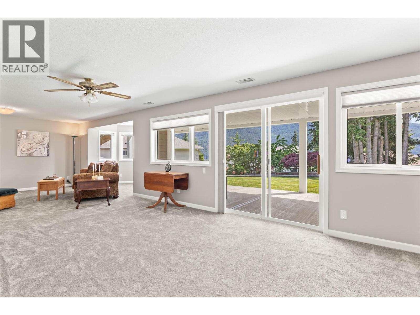 2934 Juniper Crescent - 45
