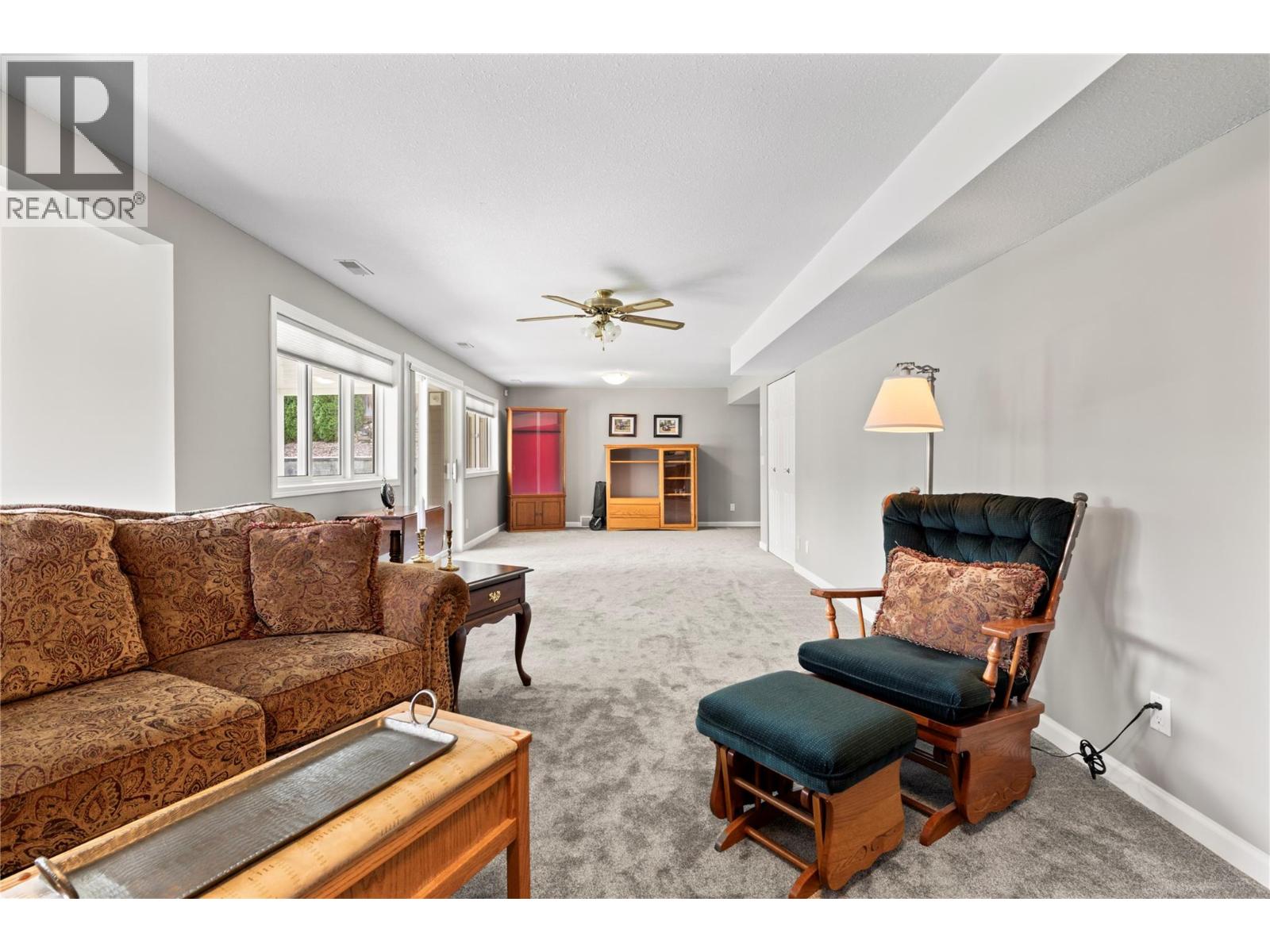 2934 Juniper Crescent - 47