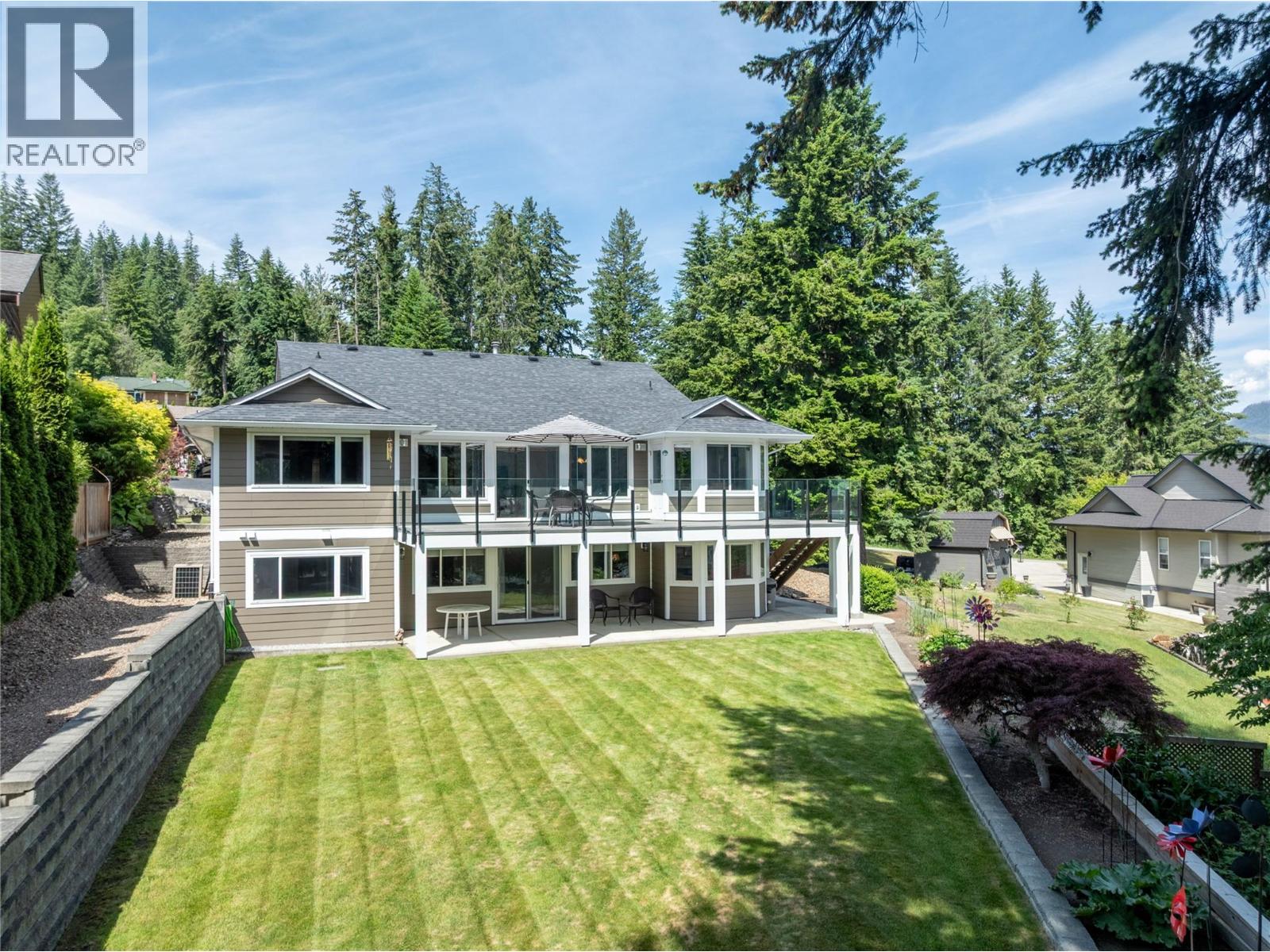 2934 Juniper Crescent - 61