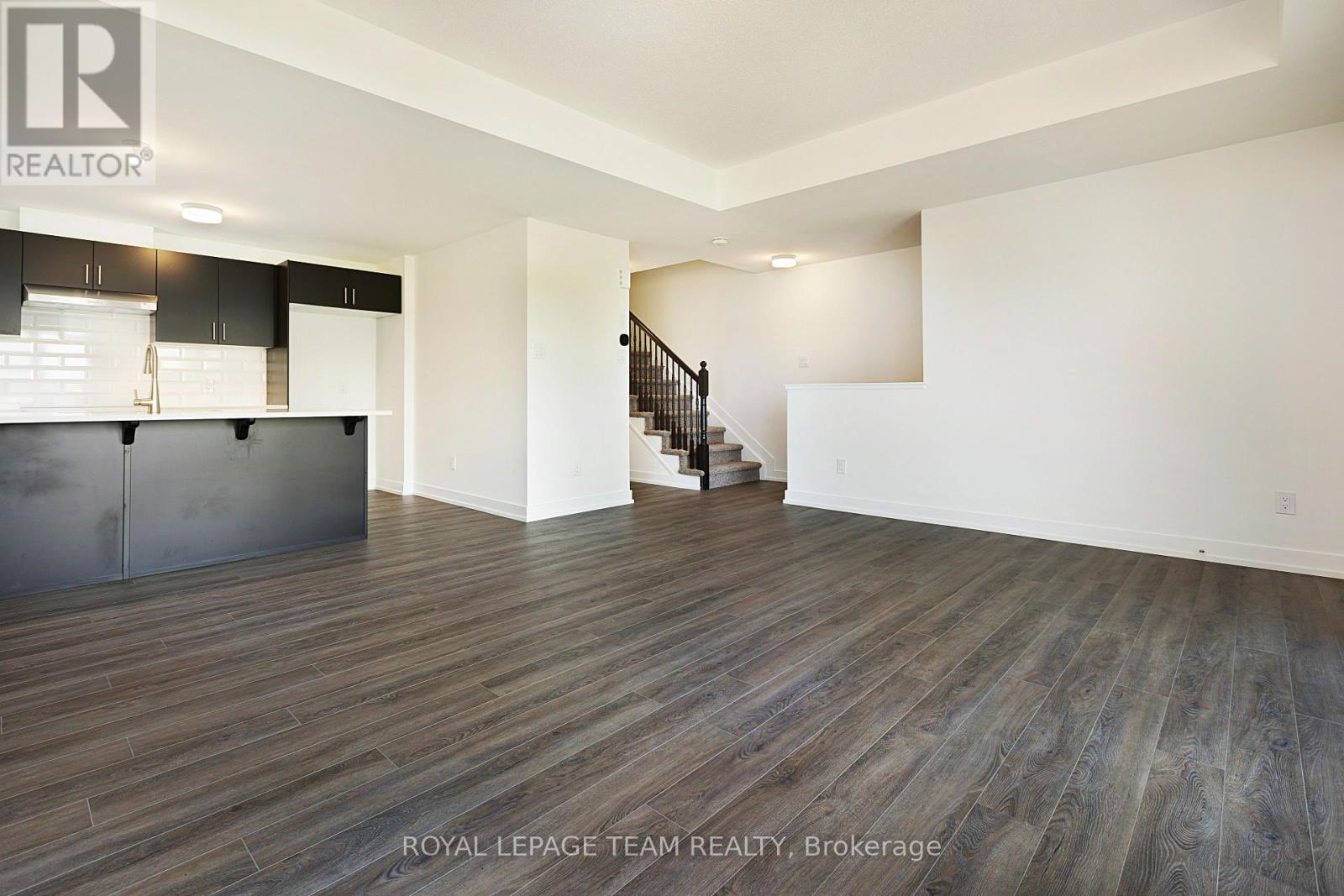 Condos for Sale in Ottawa – 1022 CHAPMAN MILLS DRIVE, Ottawa – By Peter Sagos - Image 11