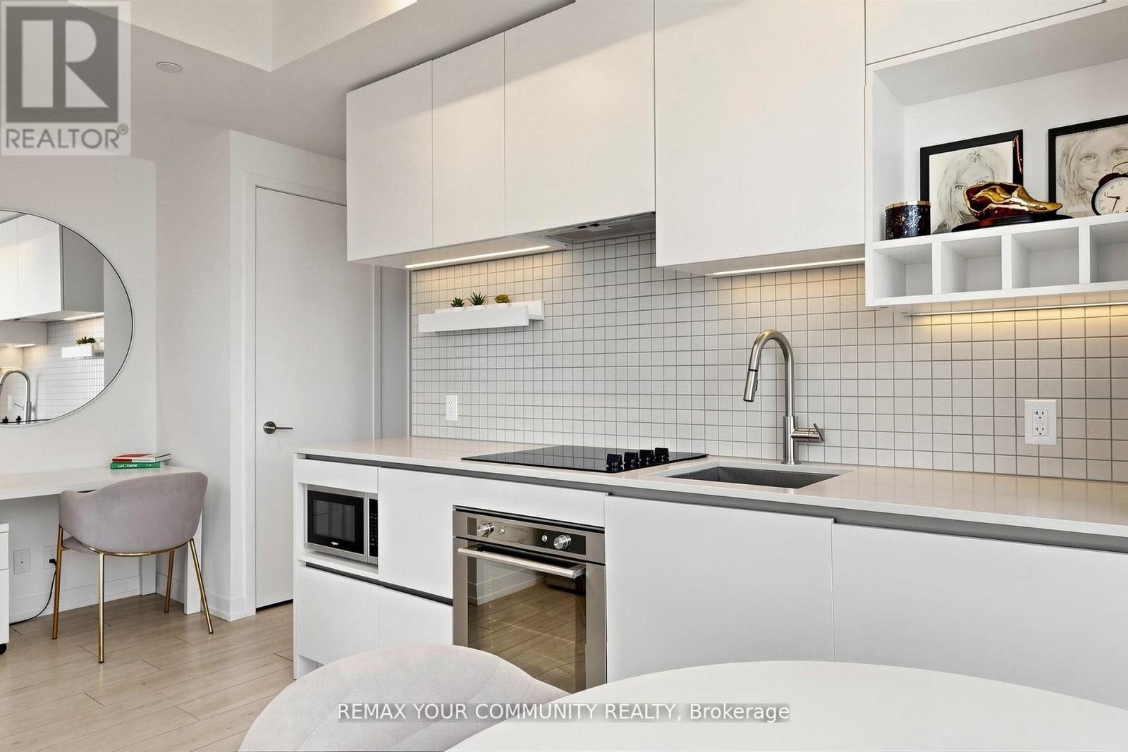 #1503 898 PORTAGE PARKWAY - 15