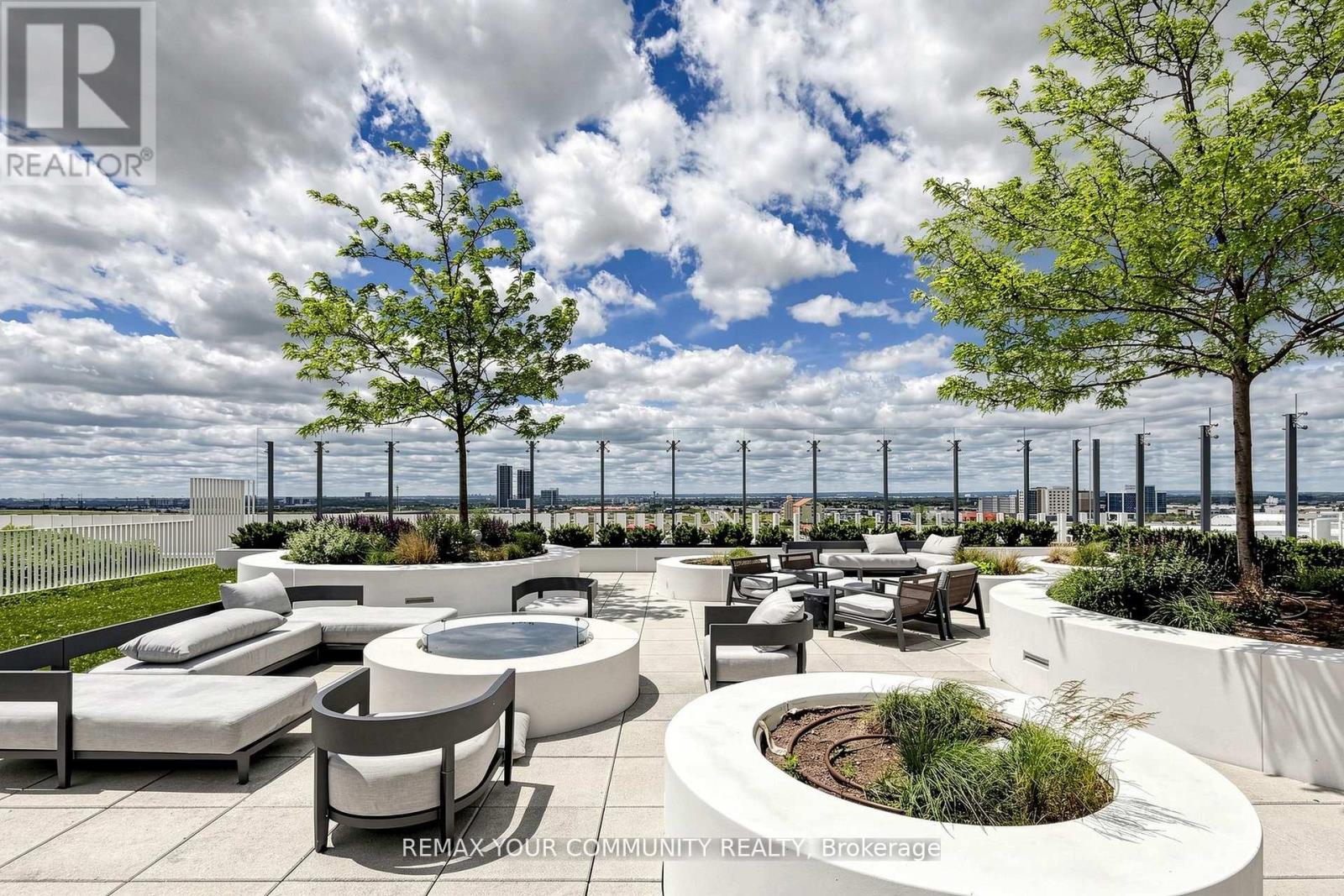 #1503 898 PORTAGE PARKWAY - 40