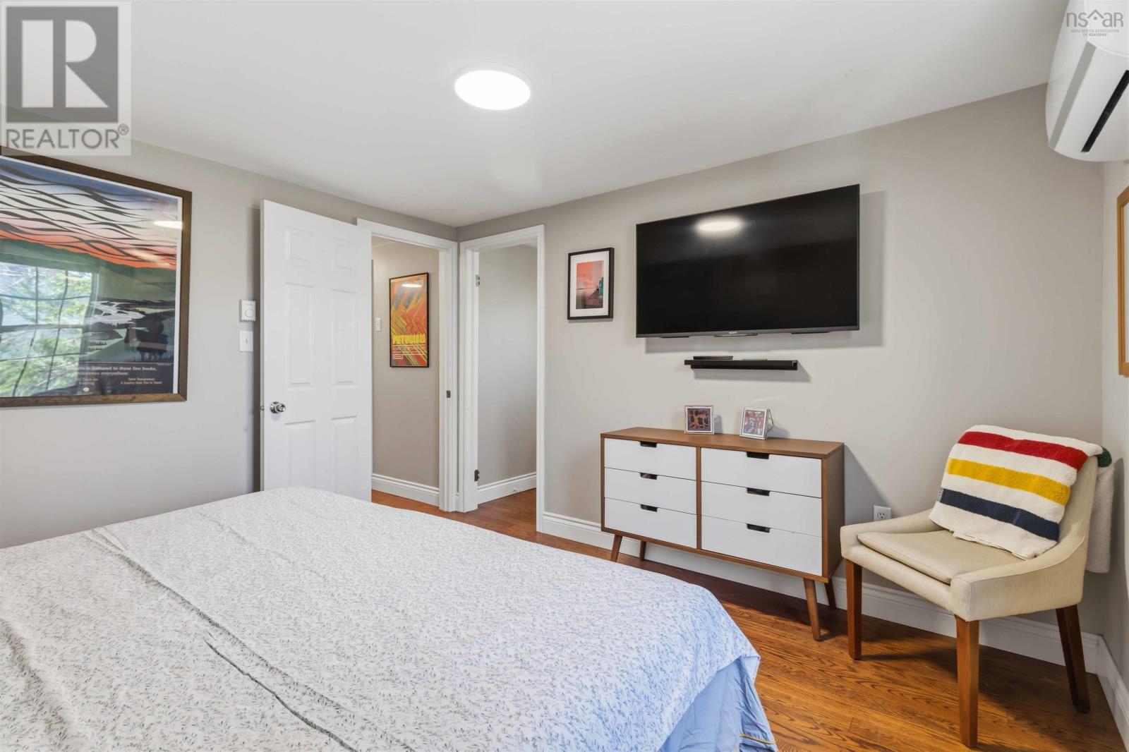 208 Donaldson Avenue - 20