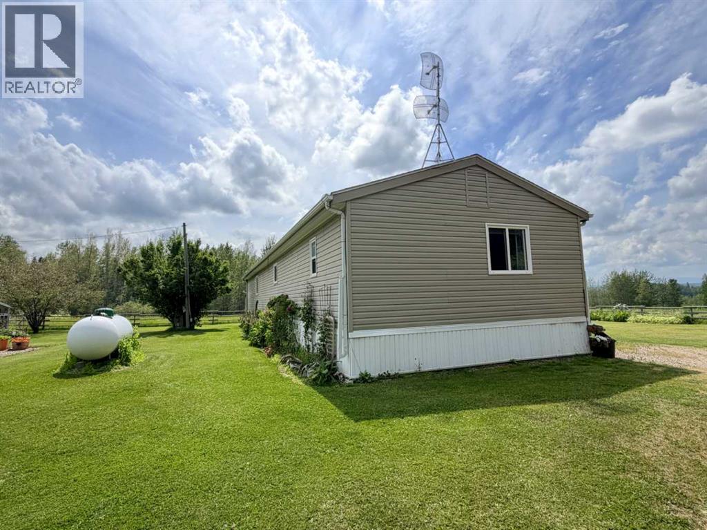 Listing photo – 384062 Range Road 8-2, Rural Clearwater County