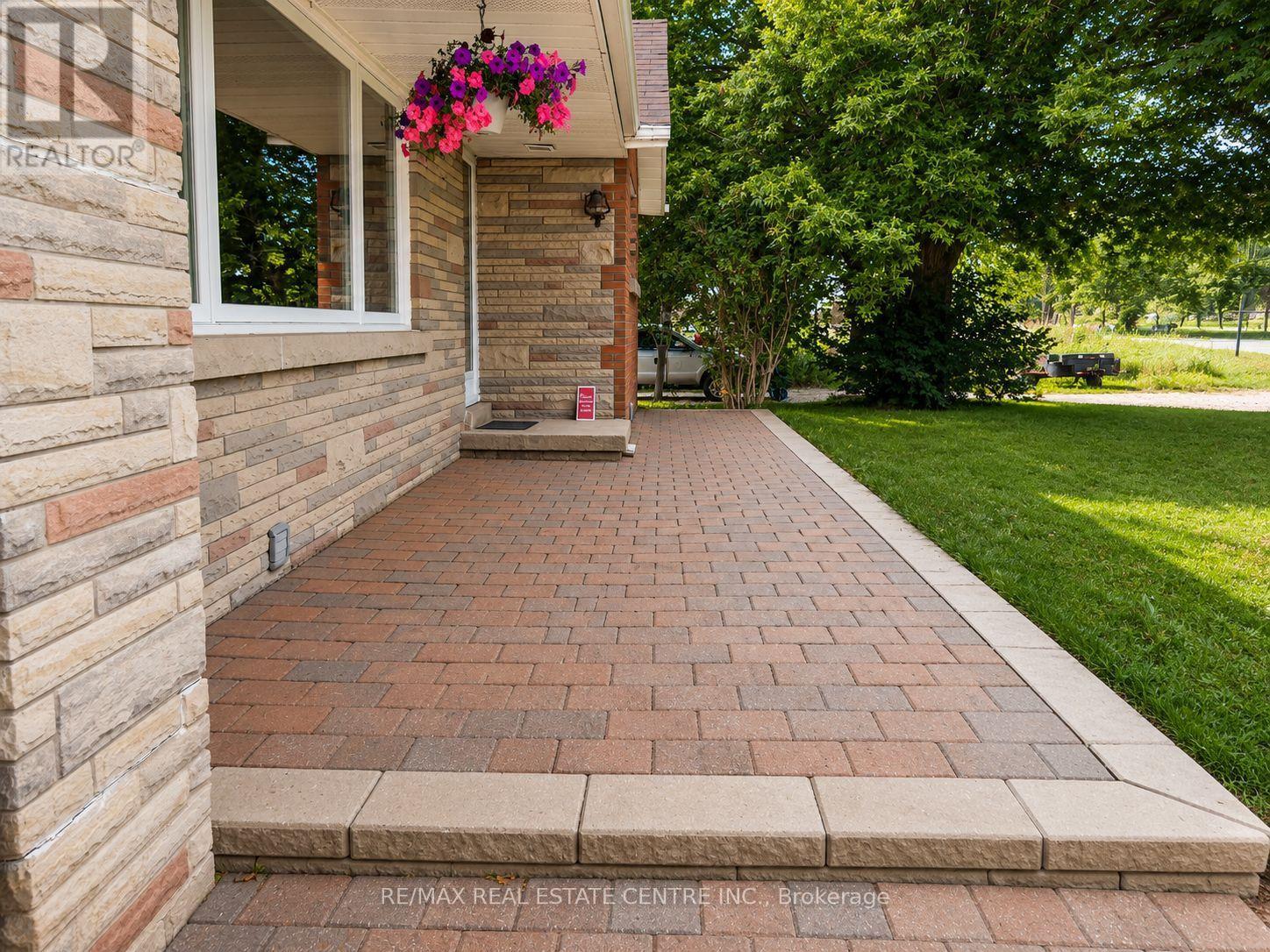 5438 TRAFALGAR ROAD - 11