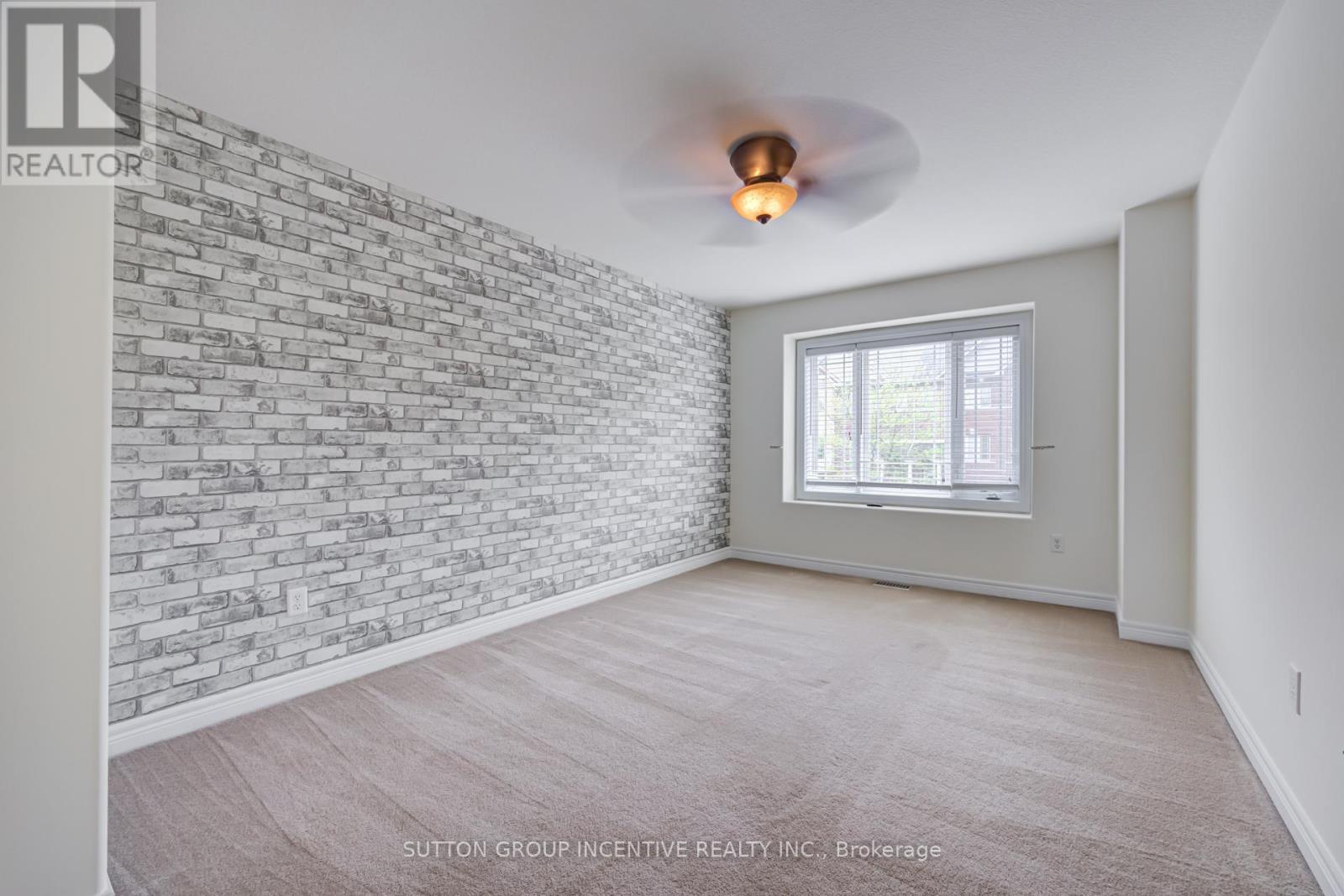 46 VIKING DRIVE - 19