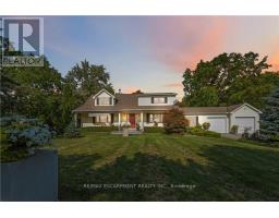493 RIDGE ROAD E