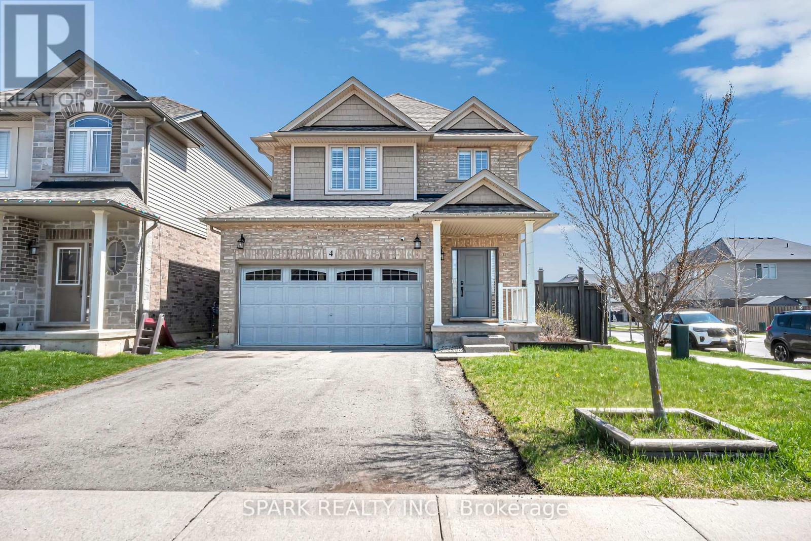 4 CUTTS CRESCENT - 1