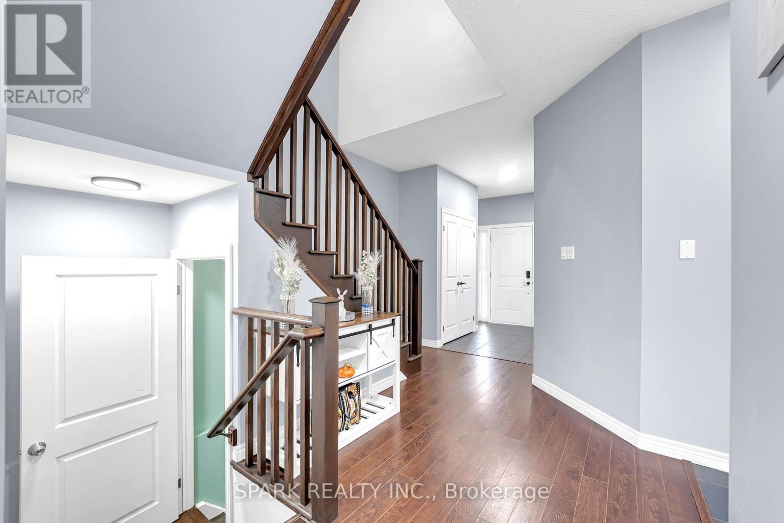 4 CUTTS CRESCENT - 11