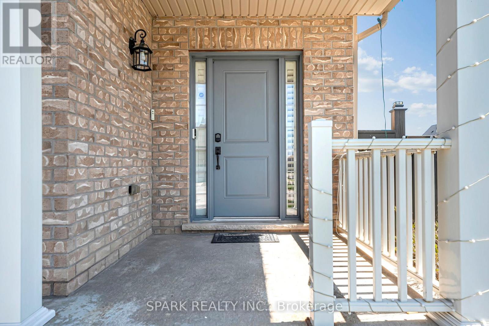 4 CUTTS CRESCENT - 3