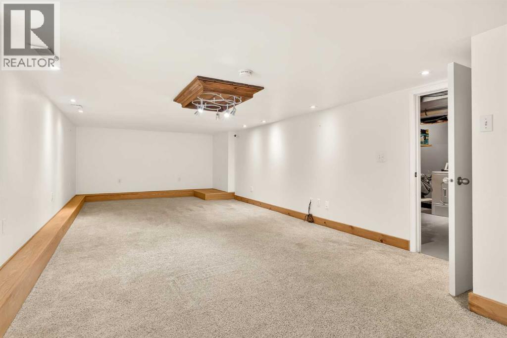 2713 9 Avenue SE - 23