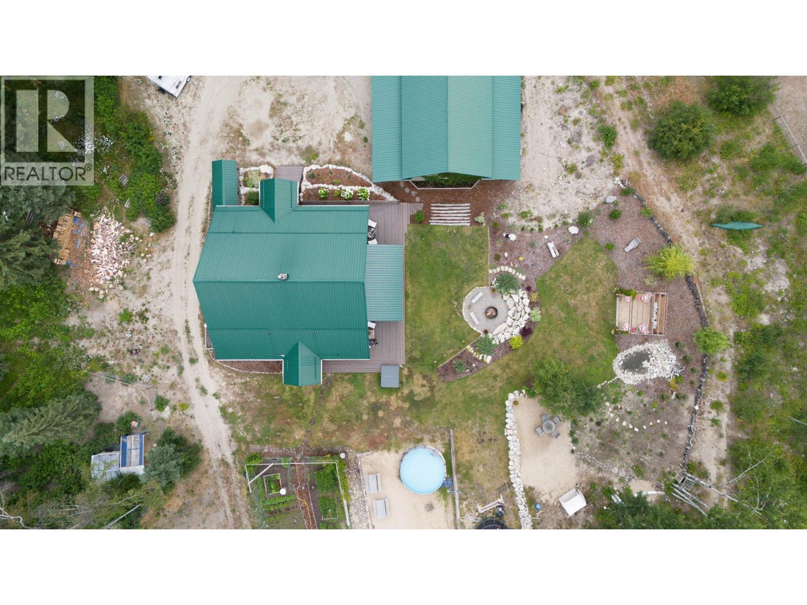 1124 FISH LAKE Road W - 77