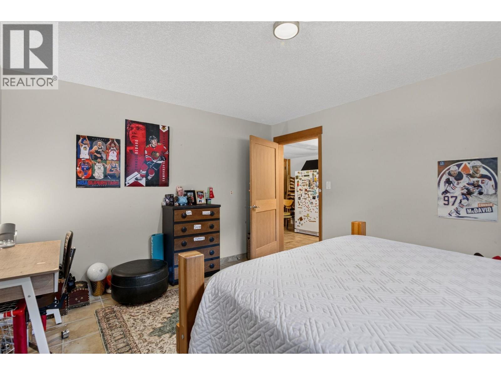 1124 FISH LAKE Road W - 47