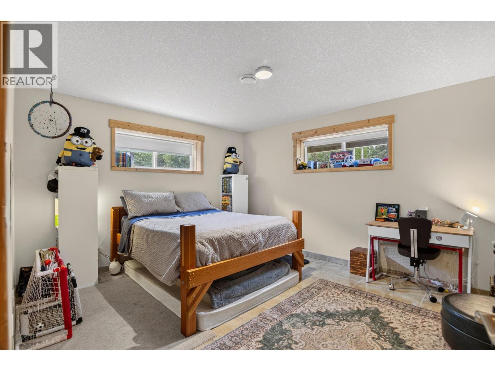 1124 FISH LAKE Road W - 46