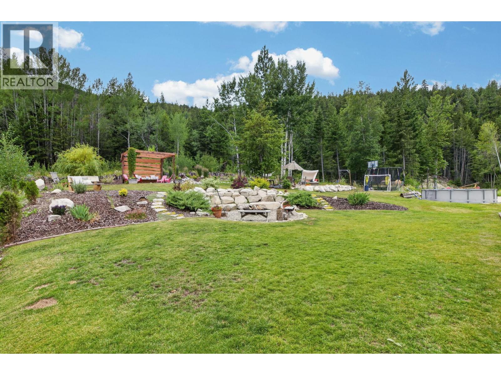 1124 FISH LAKE Road W - 63