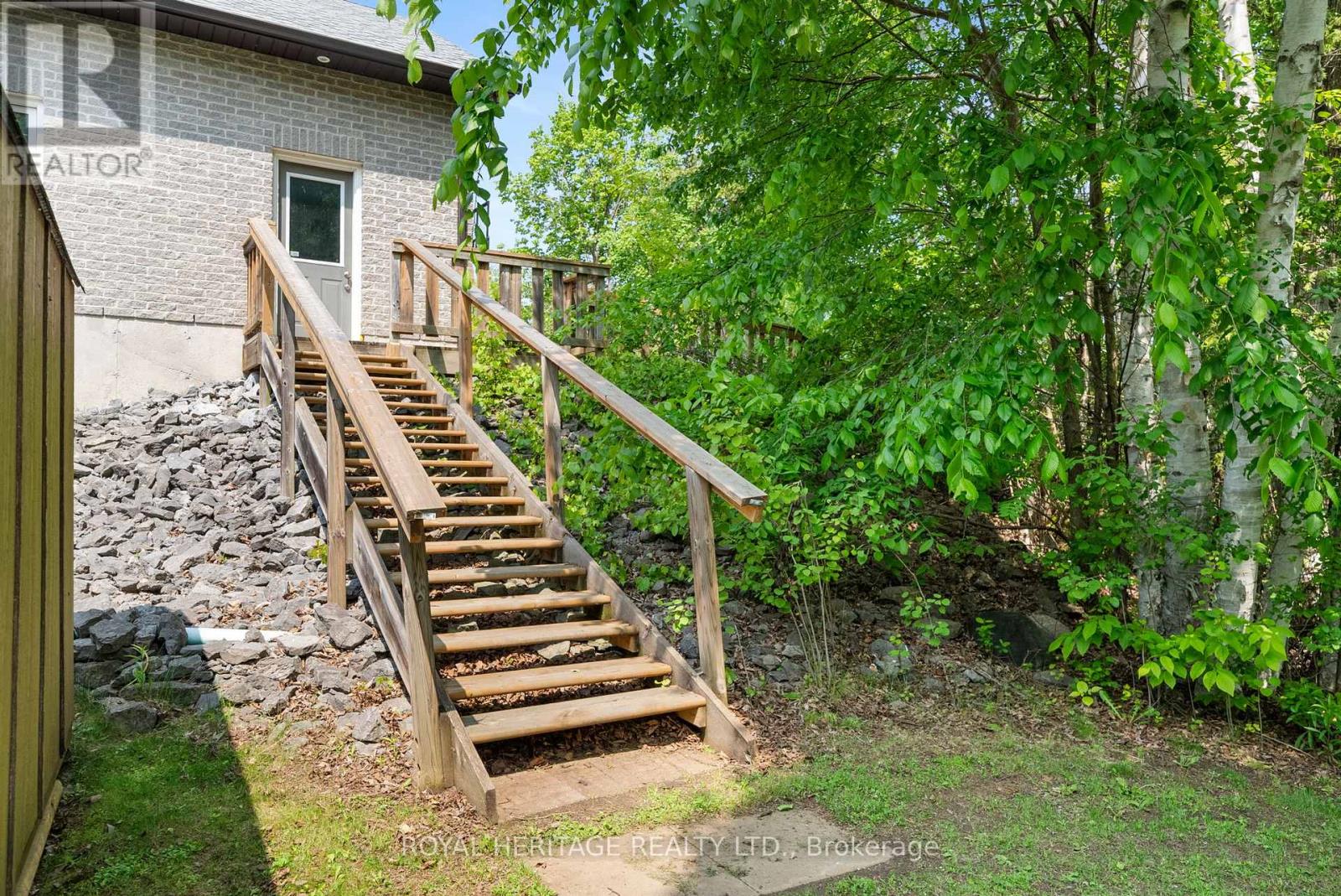 141 SHANAGARRY DRIVE - 39