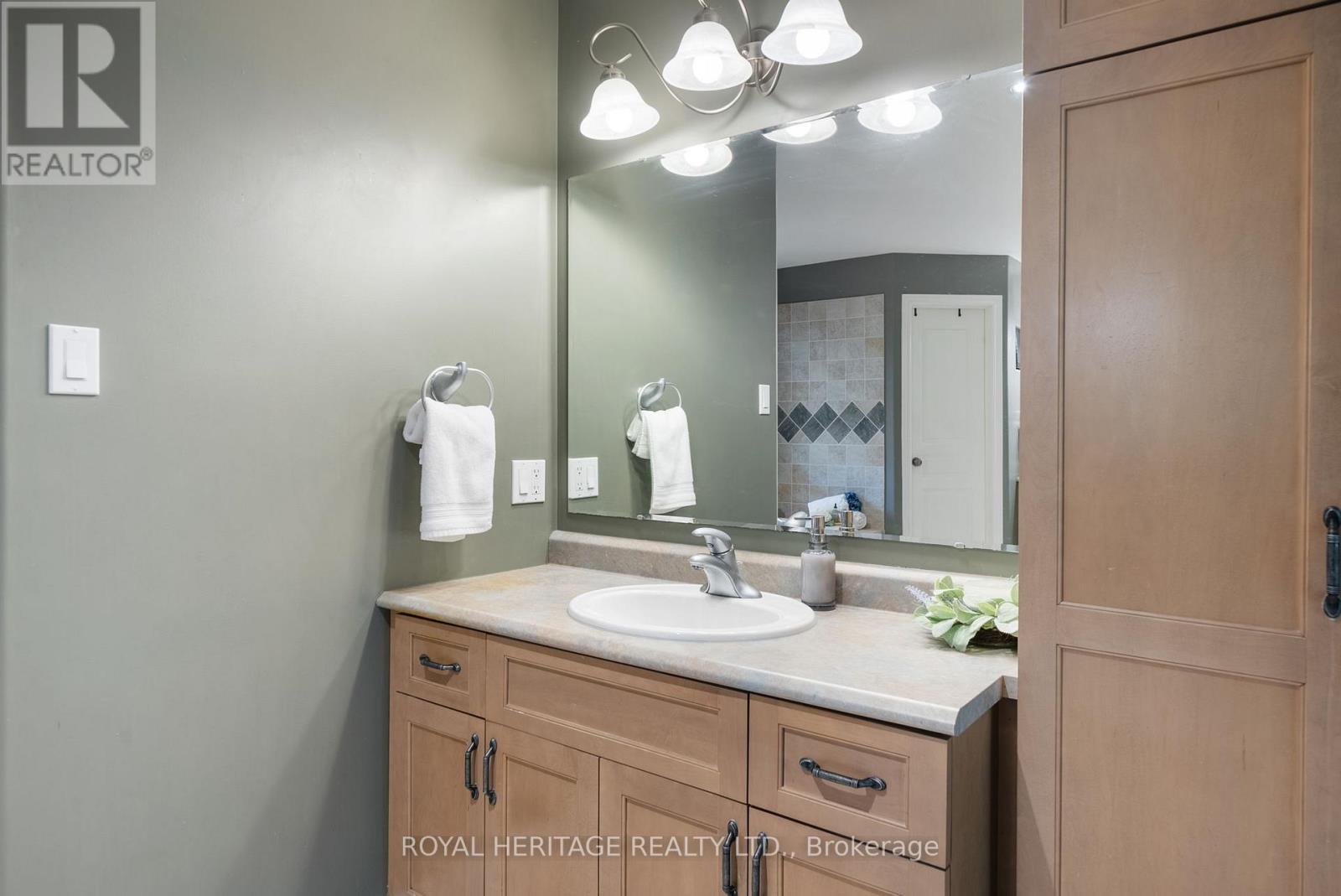 141 SHANAGARRY DRIVE - 23