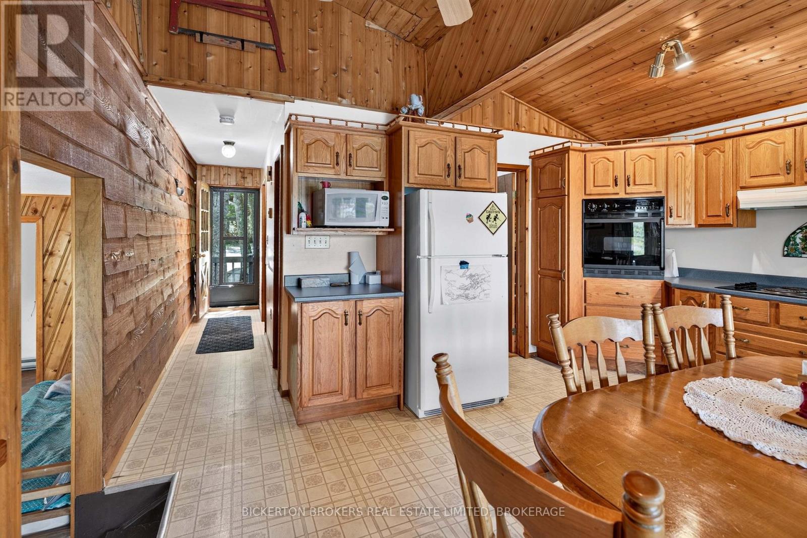 468 MOORHEAD LANE - 24