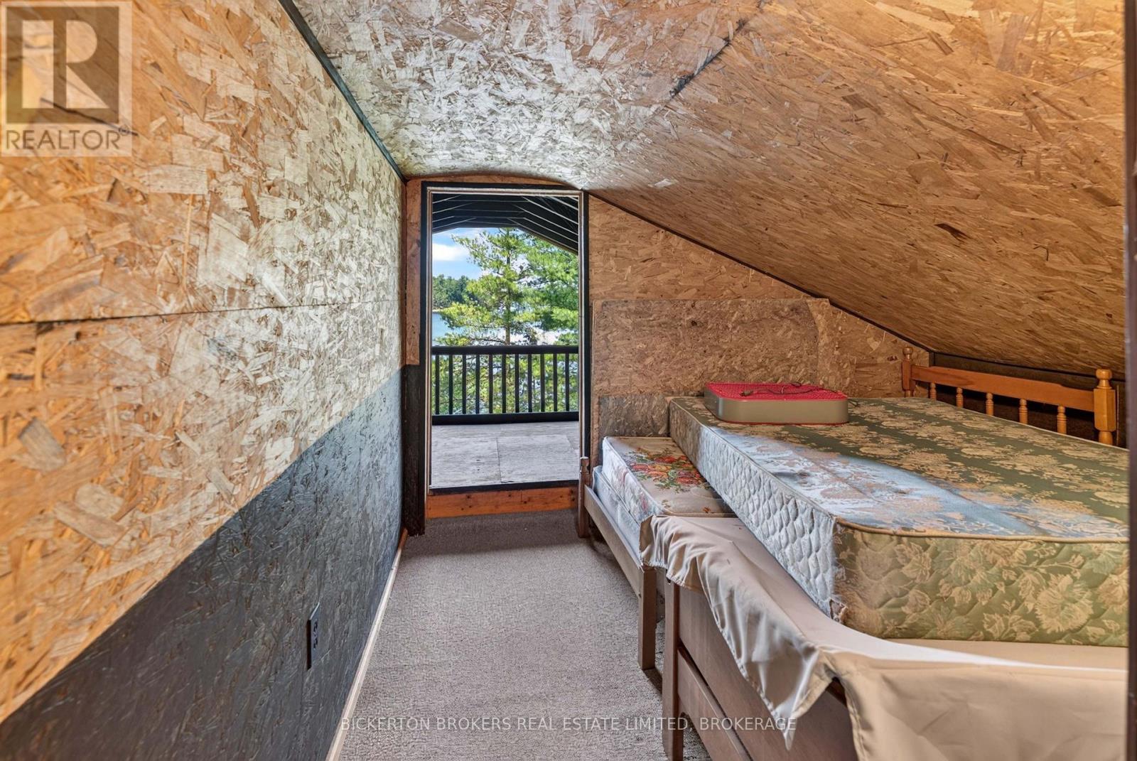 468 MOORHEAD LANE - 29