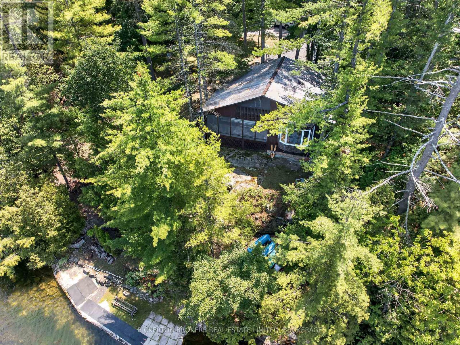 468 MOORHEAD LANE - 34