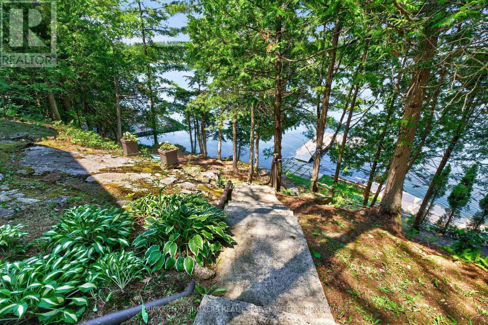468 MOORHEAD LANE - 42
