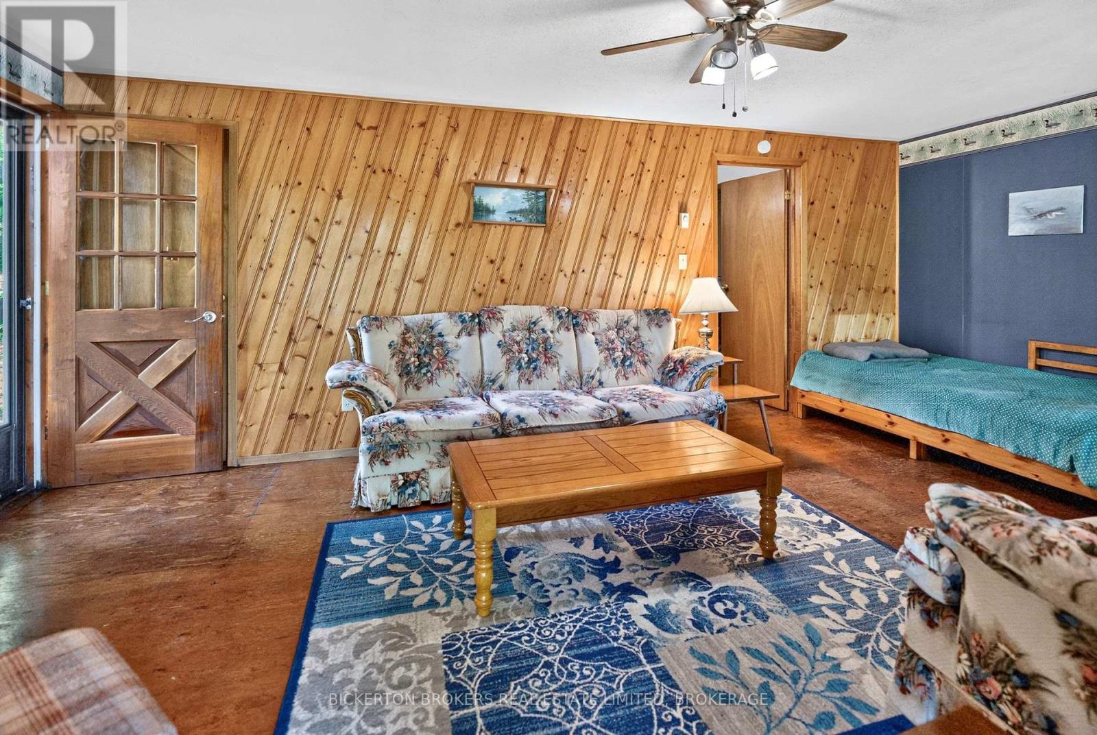 468 MOORHEAD LANE - 9