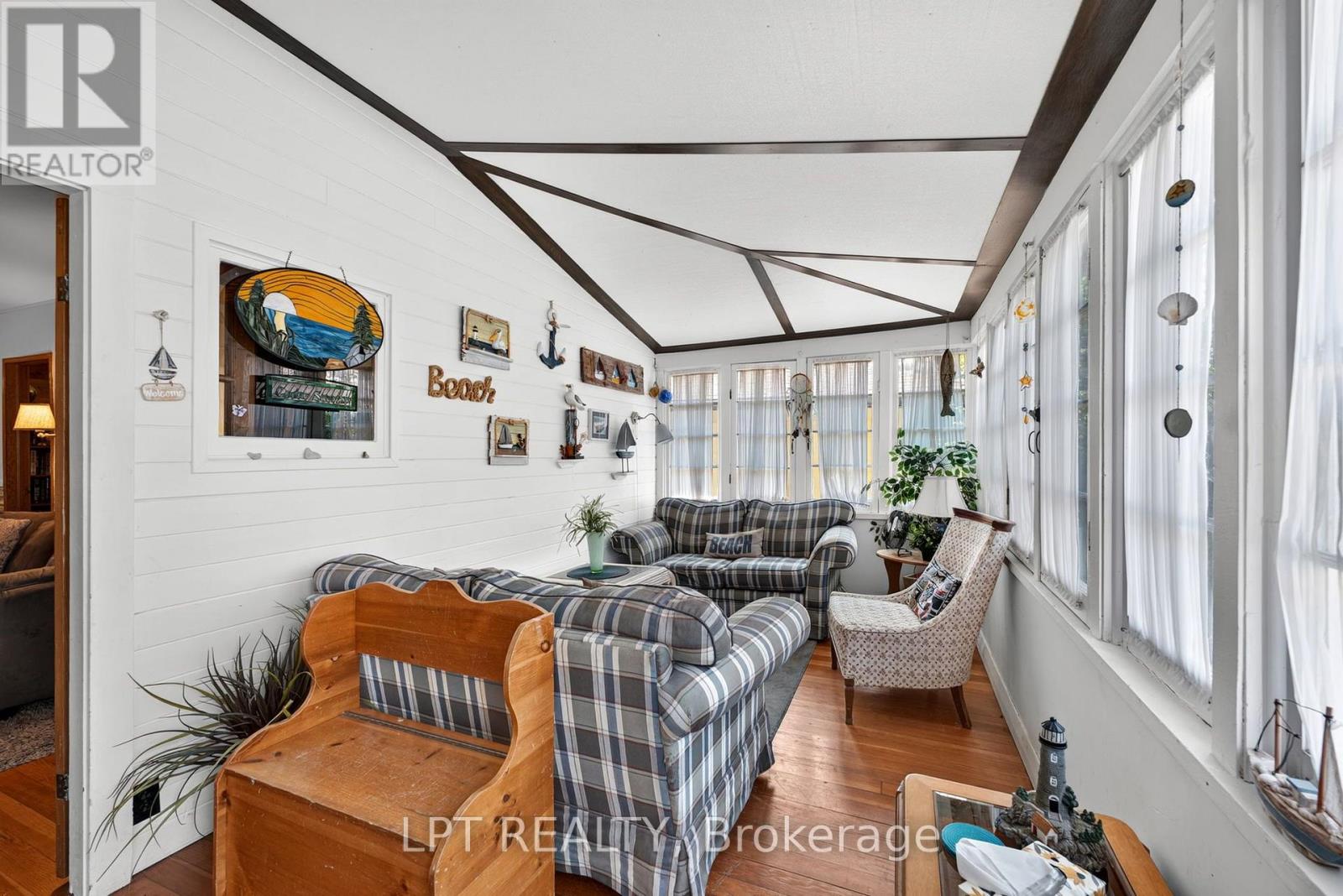 30 WOODWARD AVENUE - Image 5