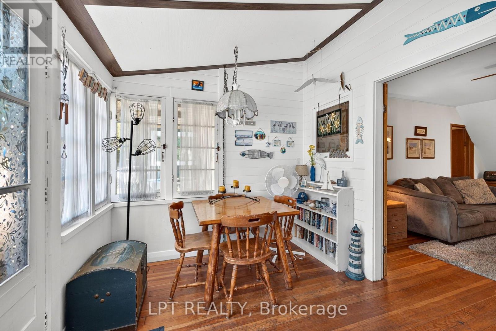 30 WOODWARD AVENUE - Image 7