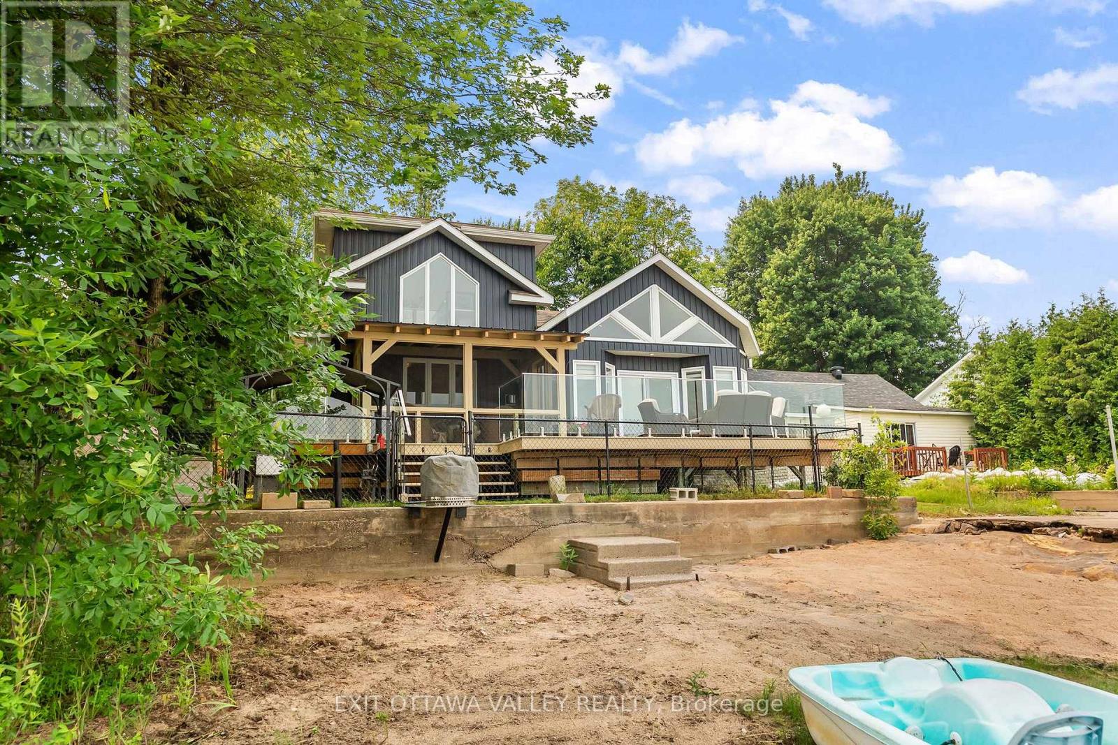 4 Bedroom for Sale in Petawawa – 502B MACGREGOR BAY TRAIL – By Peter Sagos - Image 46