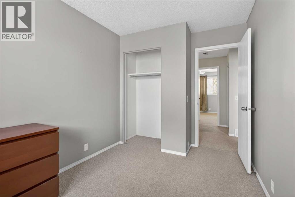 42 Berwick Rise NW - 25