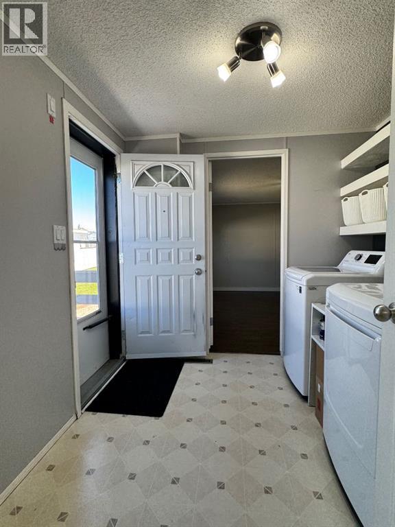 529 Stewart Street - Image 17