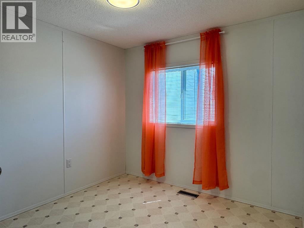 529 Stewart Street - Image 23
