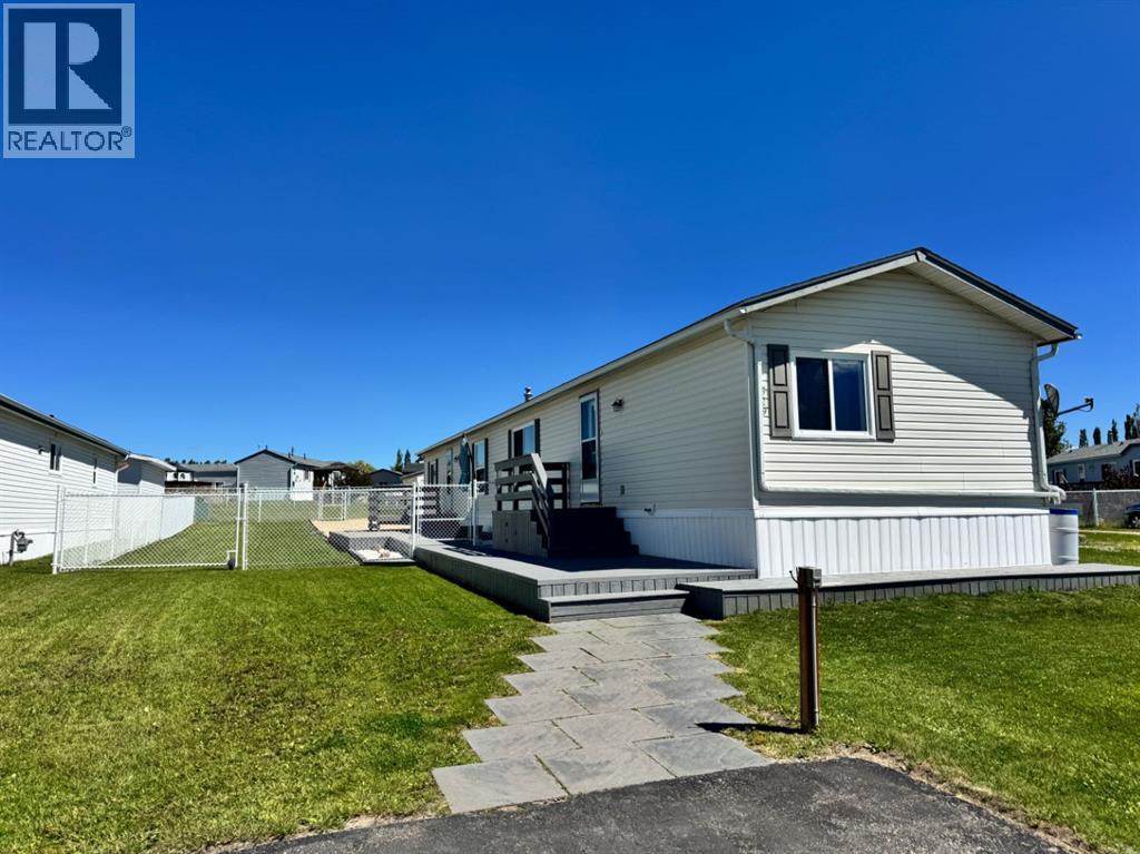 529 Stewart Street - 40