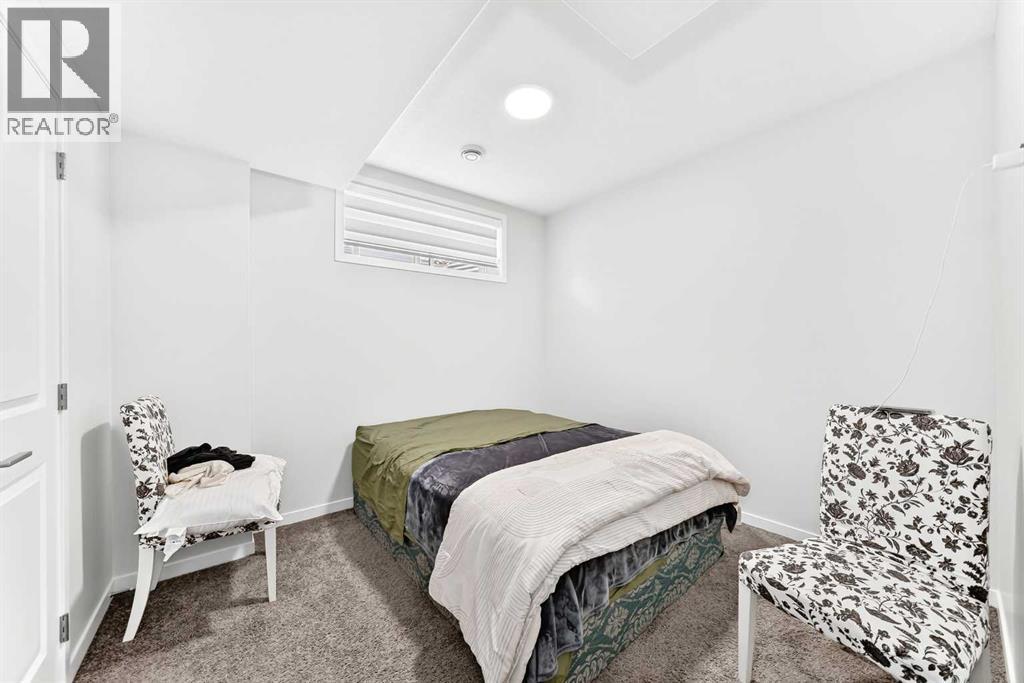 41 Corner Glen Row NE - 32