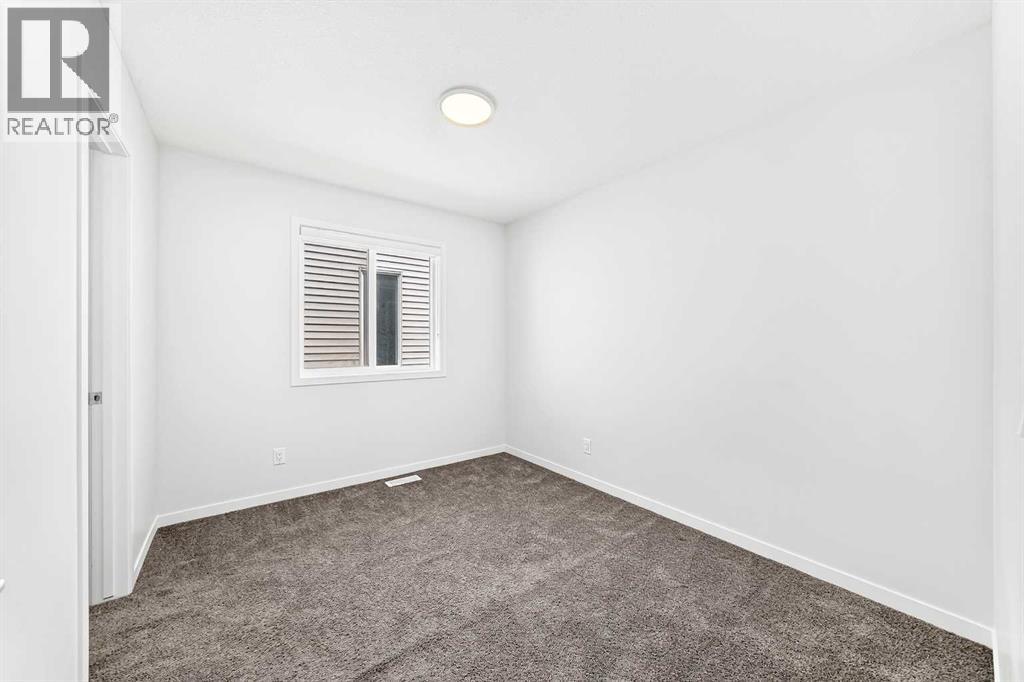 41 Corner Glen Row NE - 23