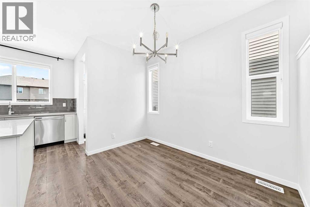 41 Corner Glen Row NE - 9