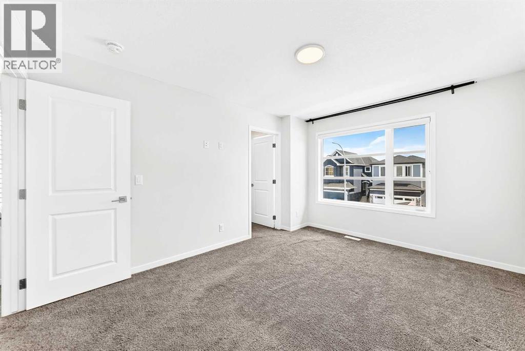 41 Corner Glen Row NE - 17