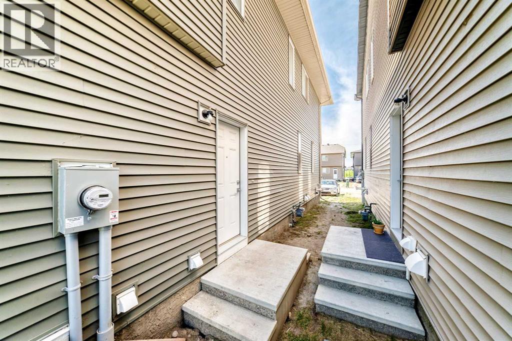 41 Corner Glen Row NE - 35